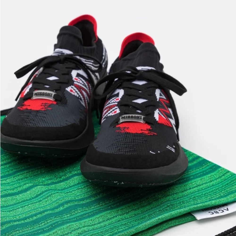MISSONI x ACBC Flyknit Sneakers - NEW